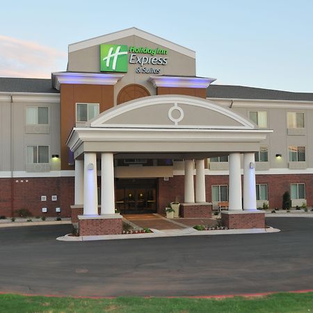 Holiday Inn Express & Suites Clinton By Ihg Eksteriør billede