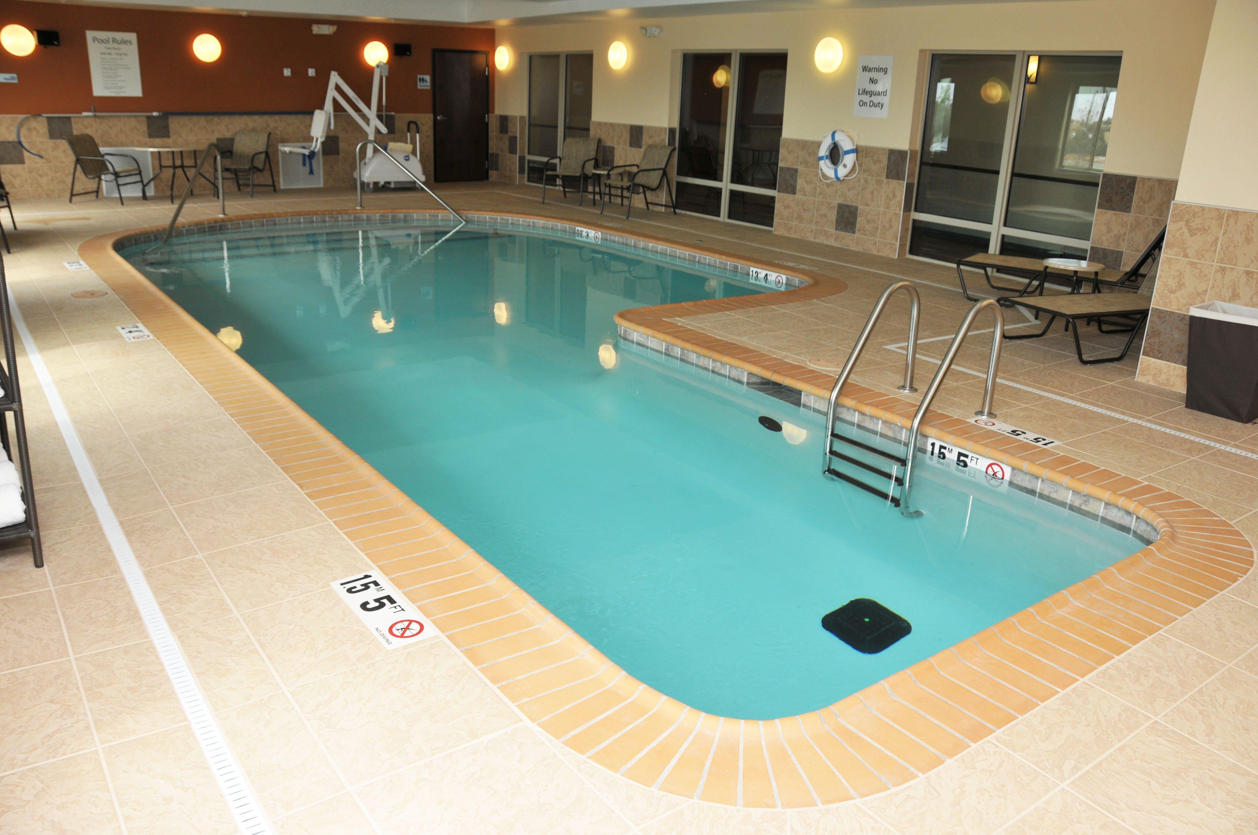 Holiday Inn Express & Suites Clinton By Ihg Eksteriør billede